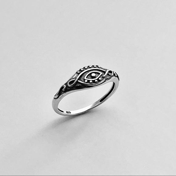 Sterling Silver Swirl Celtic Eye Ring, Evil Eye Rings, Dainty Jewelry, Protector - Picture 5 of 13